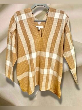 Grade & Gather NWT Lightweight Plaid V-Neck Women's Top in Tan and Cream sz Sm